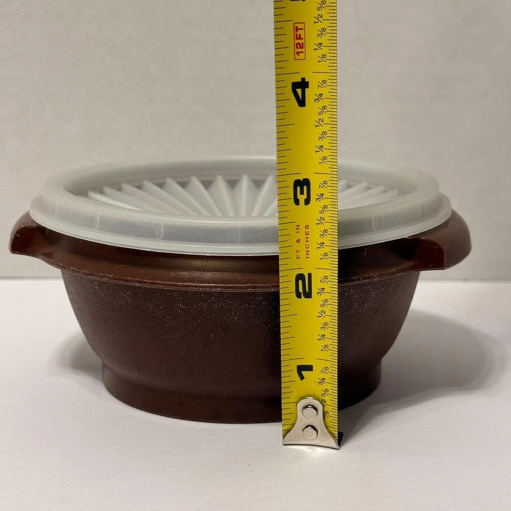 Tupperware vintage servalier